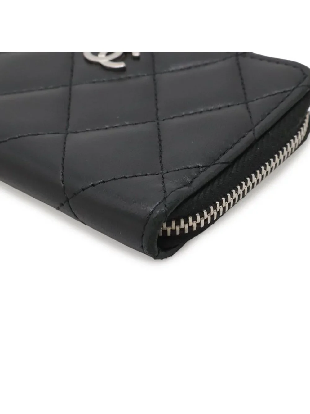 Chanel Quilted CC Logo Coin Purse L-Shaped Zipper Lamb Black Silver Key Ring